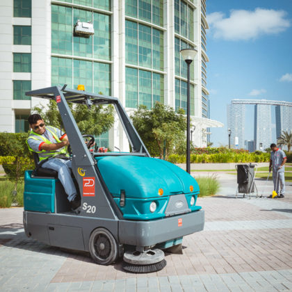 Dussmann -Abu Dhabi and Dubai - by Martin Foddanu Photography and Arbeitswelten